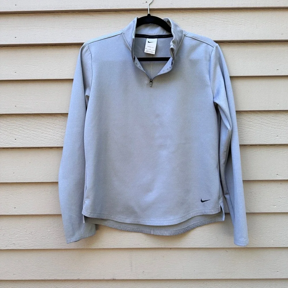 Nike Therma-FIT Womens Medium Quarter Zip Pullover Light Grey Activewear Top